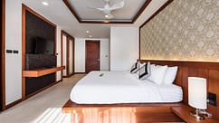 Penthouse (61)